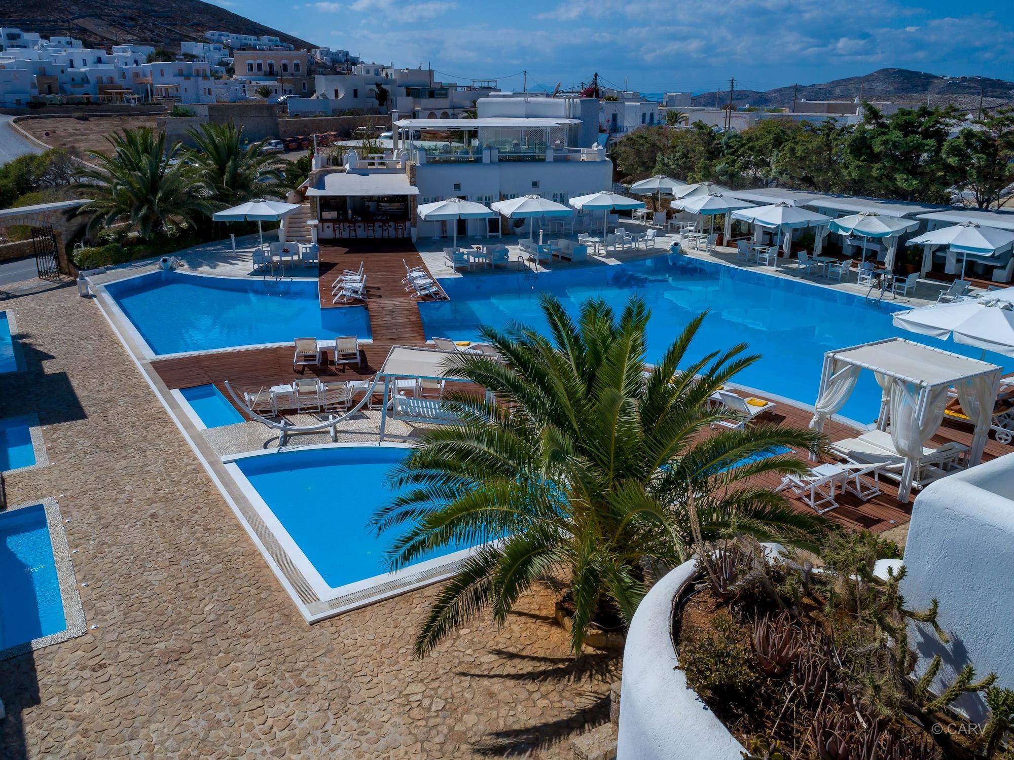 Chora & Hotel Folégandros